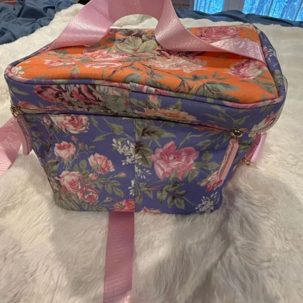 Betsy Johnson lunch bag cooler floral